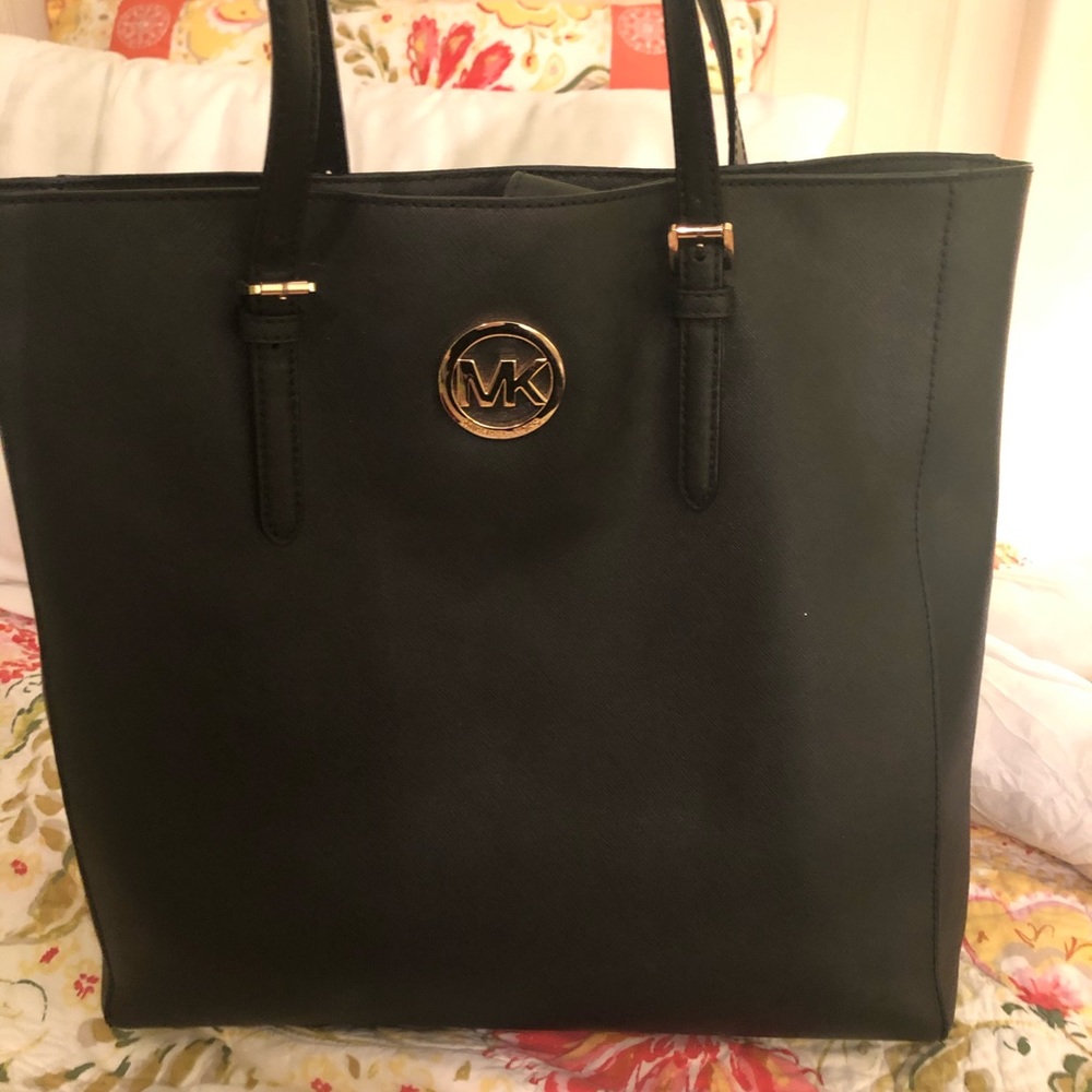 Michael Kors tote purse